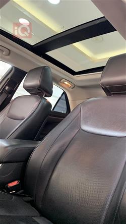 کرایسلەر 300